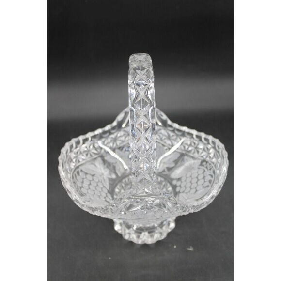 Vintage Lead Crystal Bleikristall 10" Basket with Etched Grape Vine Pattern - Picture 2 of 7
